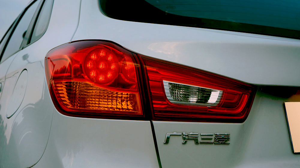 日系三菱suv劲炫轴距,广汽三菱suv劲炫和大众探影哪个好