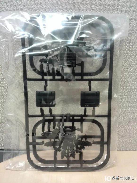 擎天柱电影版ls03玩具,03岁的玩具