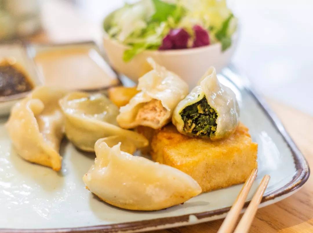 2019魔都锅贴测评滚烫出炉！