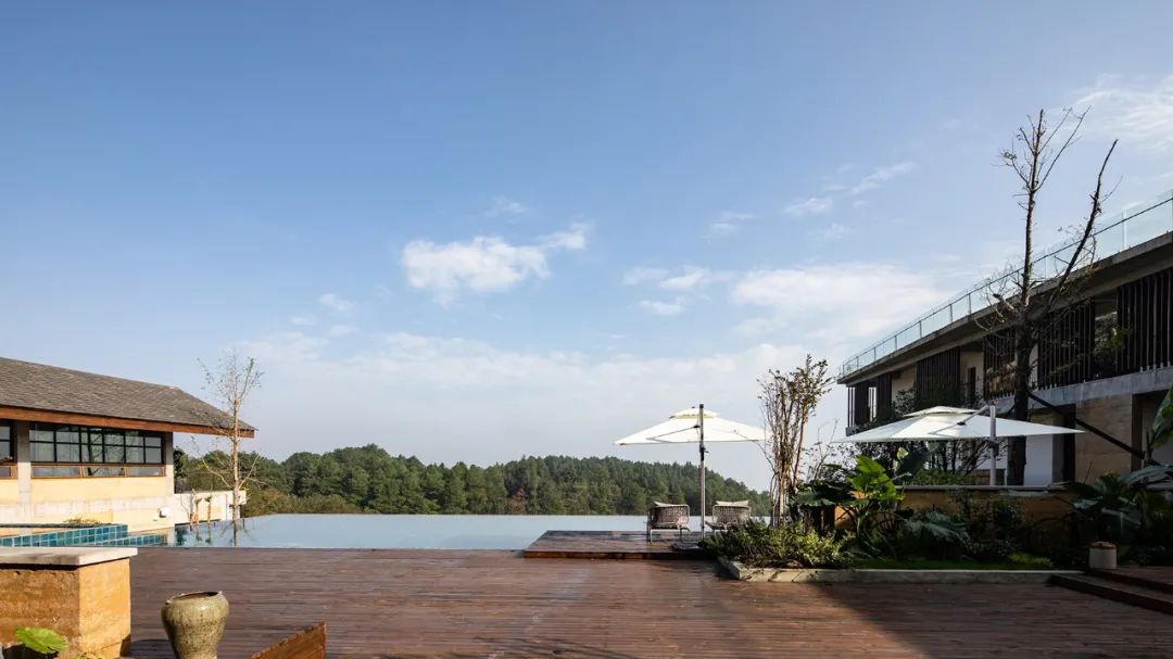 高端民宿一年营业成本600万,年赚百万的旅游民宿