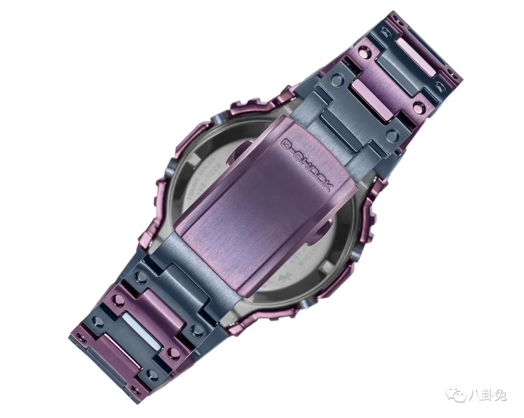 几百块装饰手表,几百块的天花板手表