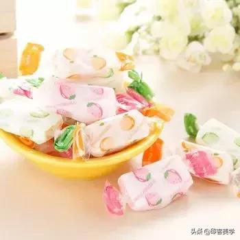 哪吒还是小丸子，魔法士还是牛奶糖，大陆和台湾童年有何不同？