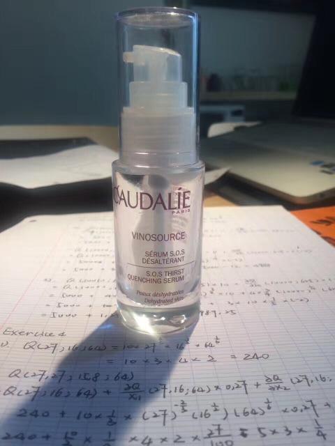 哪些精华油美白抗皱,精华有哪一款可以抗老美白的效果