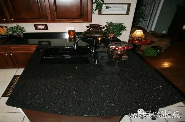 比黑金沙好点的石材有哪些,石材黑金沙的种类