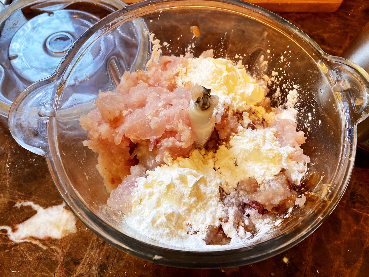 用花鲢做鱼丸还是用草鱼做鱼丸好,草鱼做劲道鱼丸做法