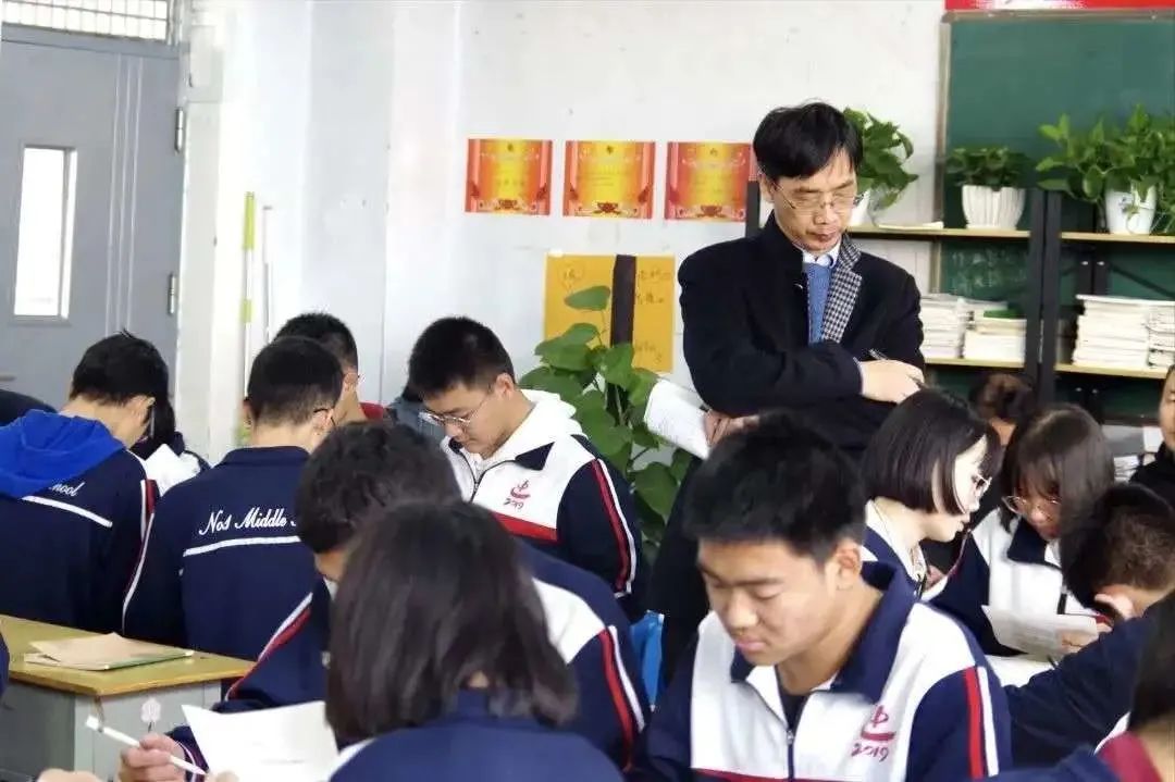 磁县一中和邯郸五中哪个好,磁县一中今年高考成绩怎么样