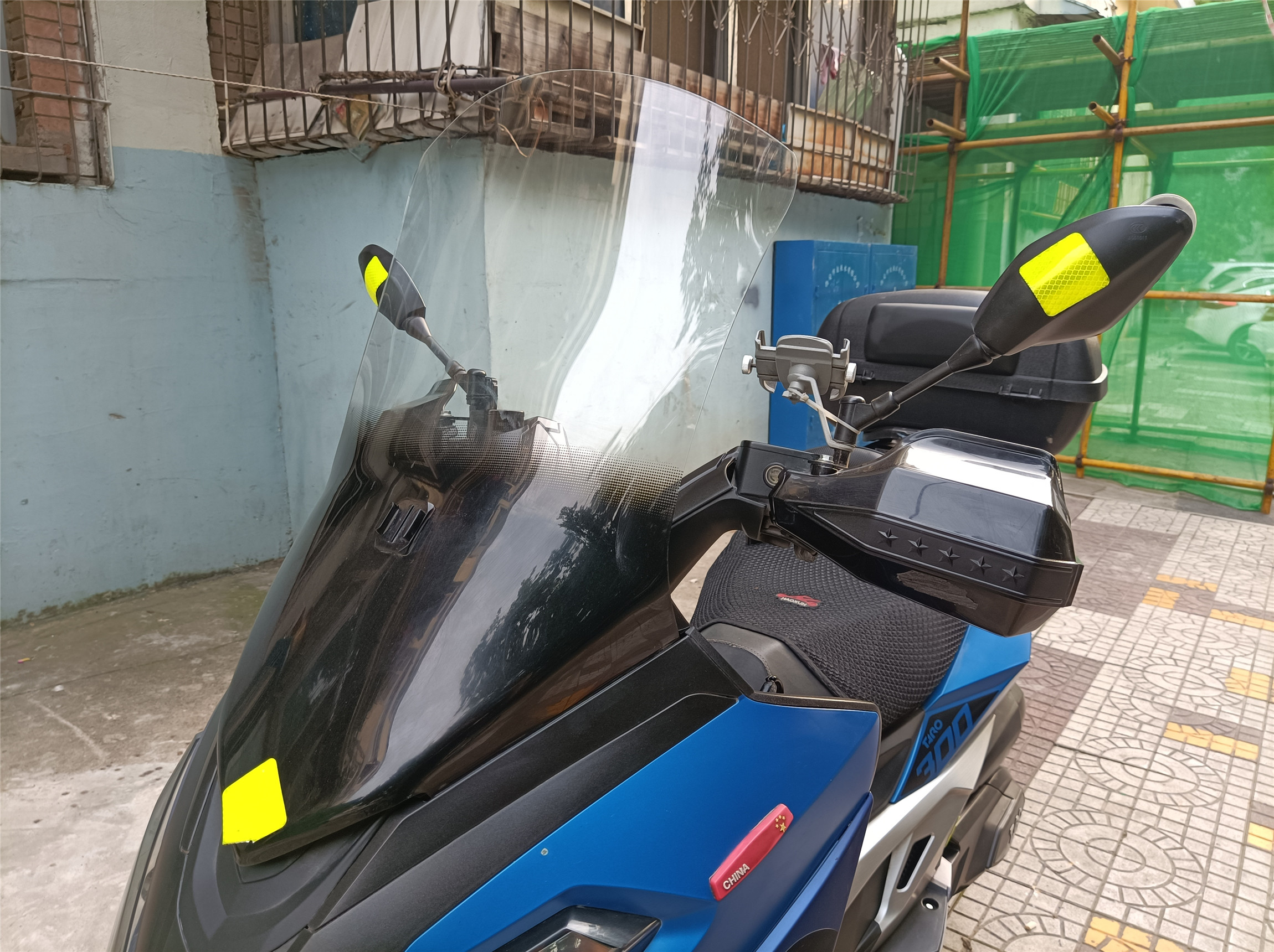 台荣探路者300踏板车落地价,2022款台荣探路者300测评