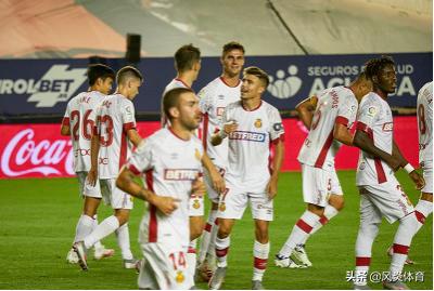 一场1-3让夺冠大热门爆冷出局,2:0爆冷时隔34天完美零封复仇