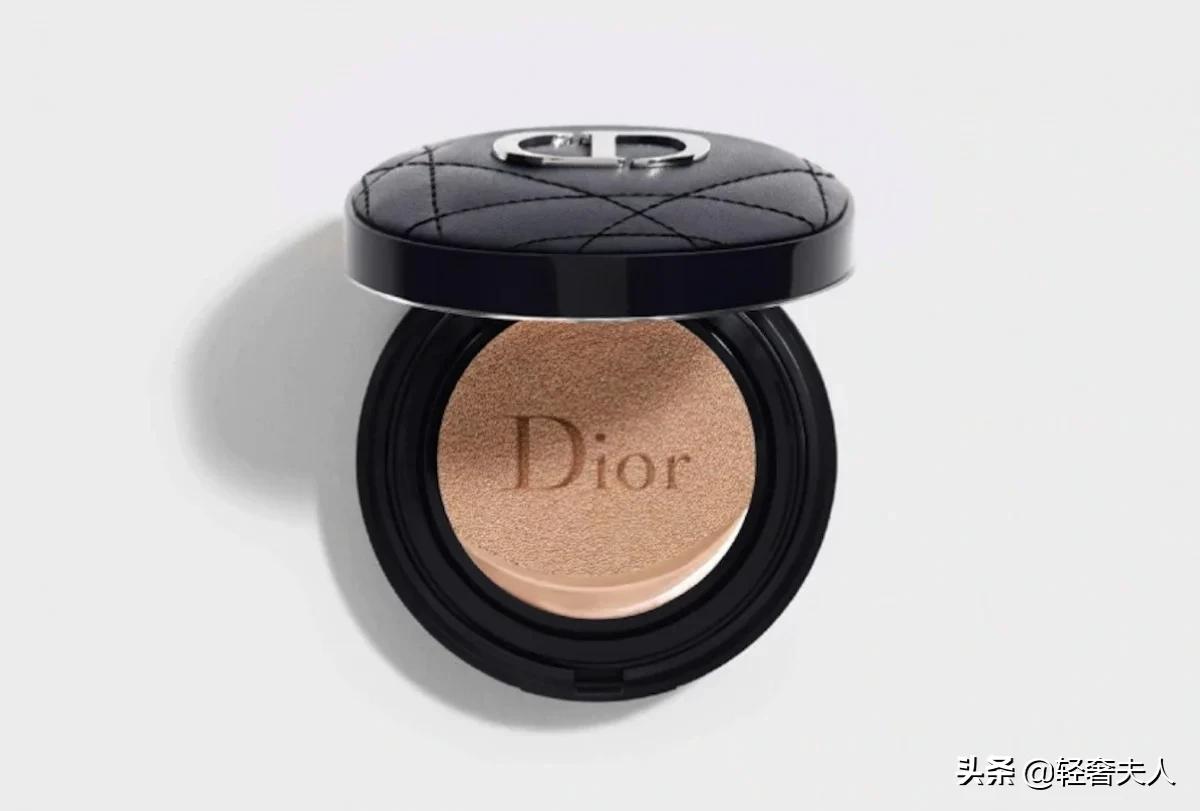 推荐款好用的粉底霜女士,2019最好用的大牌粉底排行榜