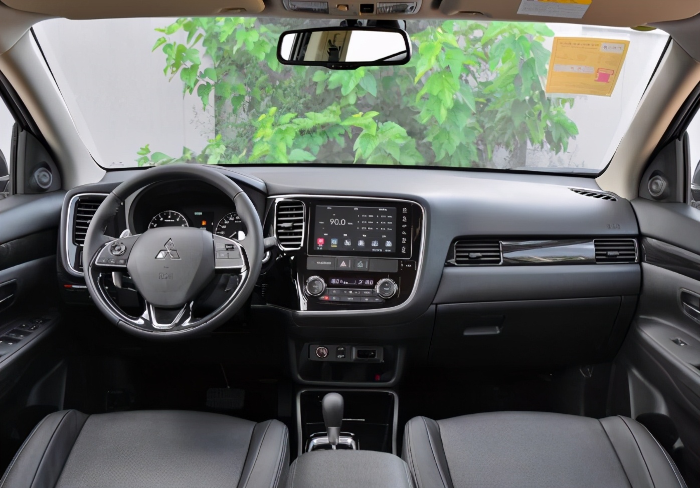 欧蓝德命真硬!月销稳在4296台,网友:大排自吸+四驱,快稀缺了