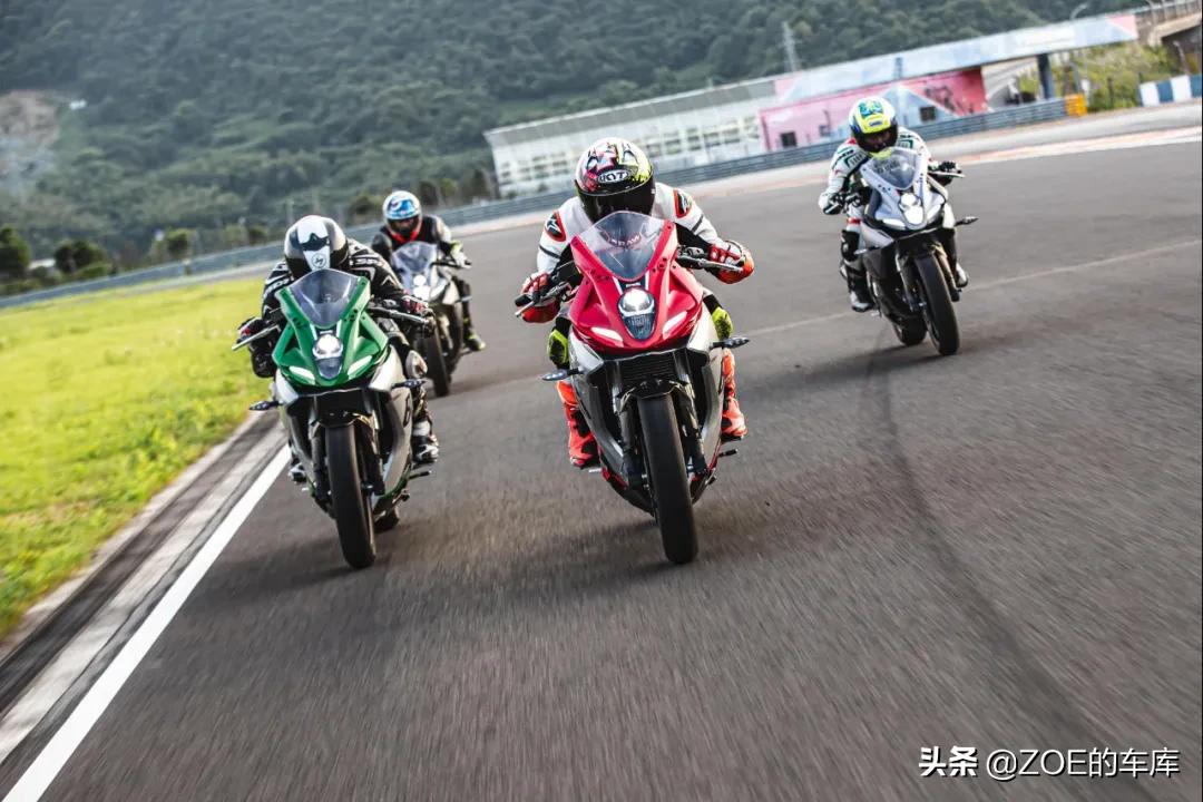 贝纳利tornado302配色,贝纳利龙卷风tornado252r缺点