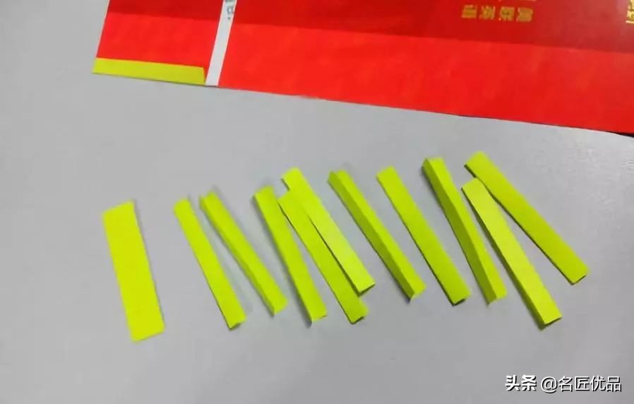 元旦手工彩纸鞭炮,元旦节手工鞭炮