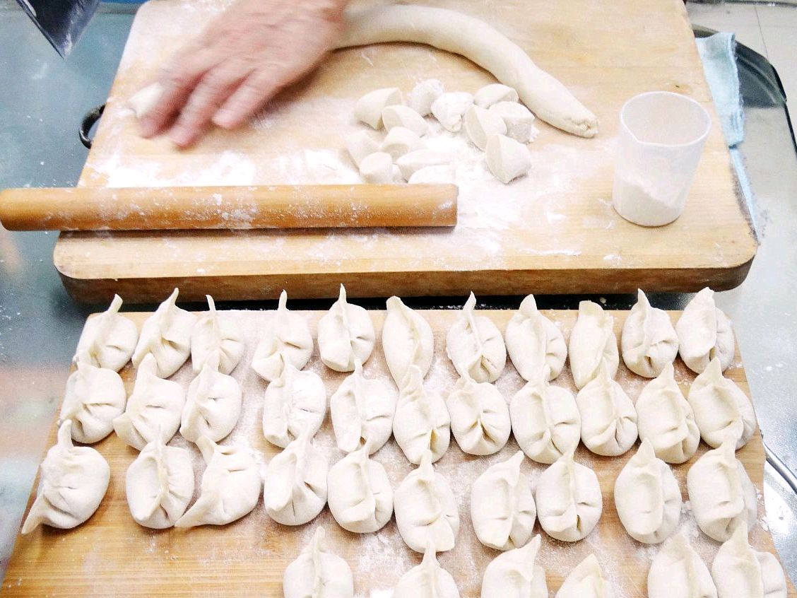 开饺子馄饨店用什么锅,一个人开实体店馄饨怎么做