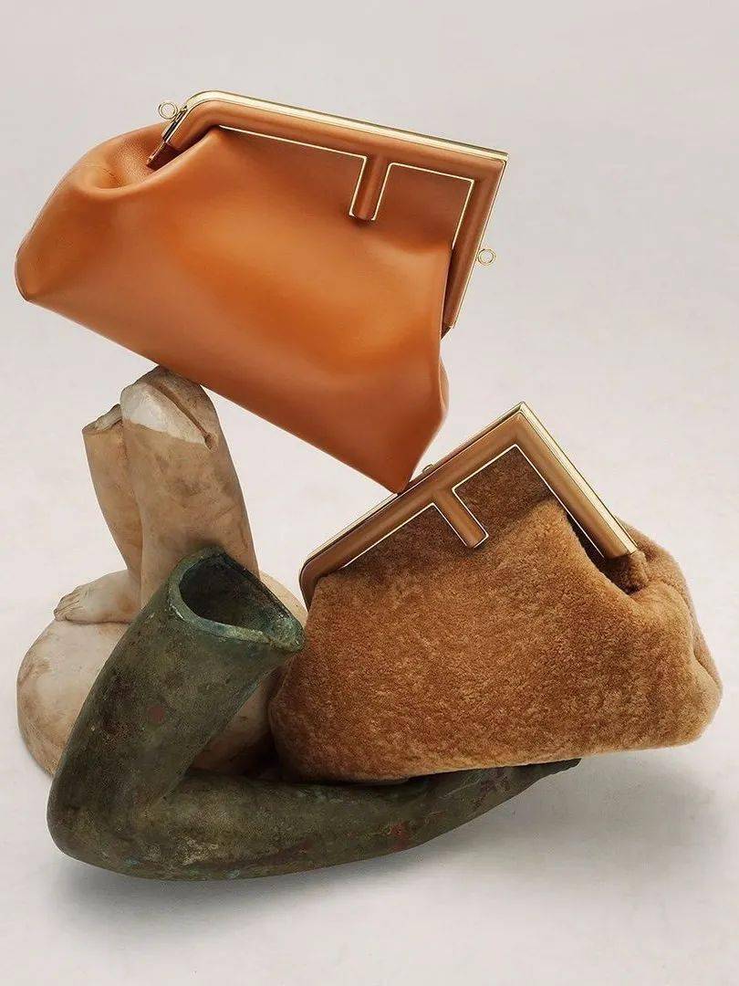 秋冬大牌包上架,看到哪只你一见钟情了?