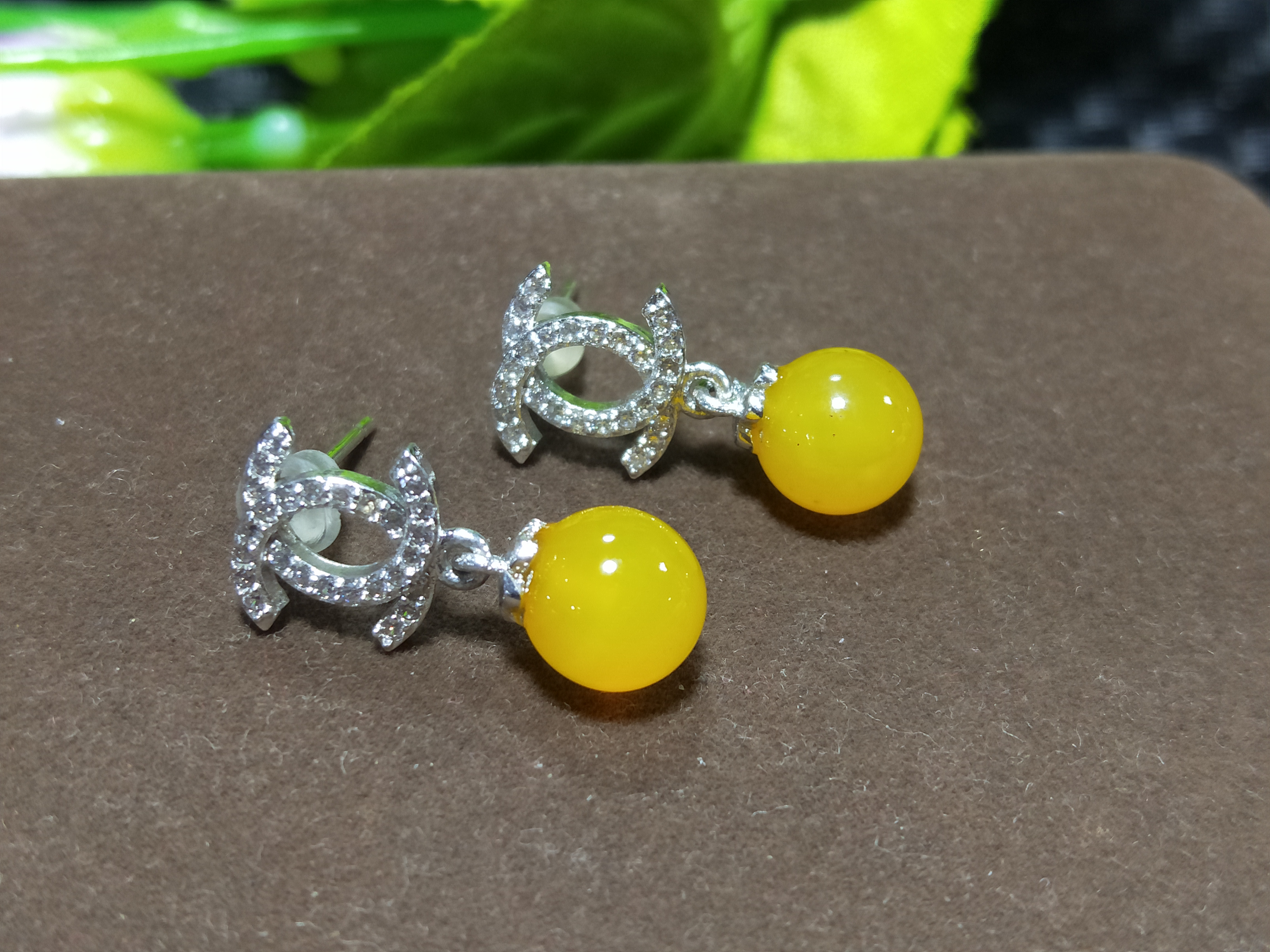 黄玉髓是什么玉,黄玉髓和黄玉有什么区别