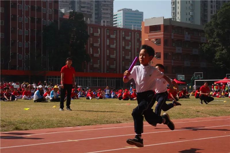 越秀｜太燃！铁一小学的这个体育节活力满满、欢乐满满，还科技感爆棚