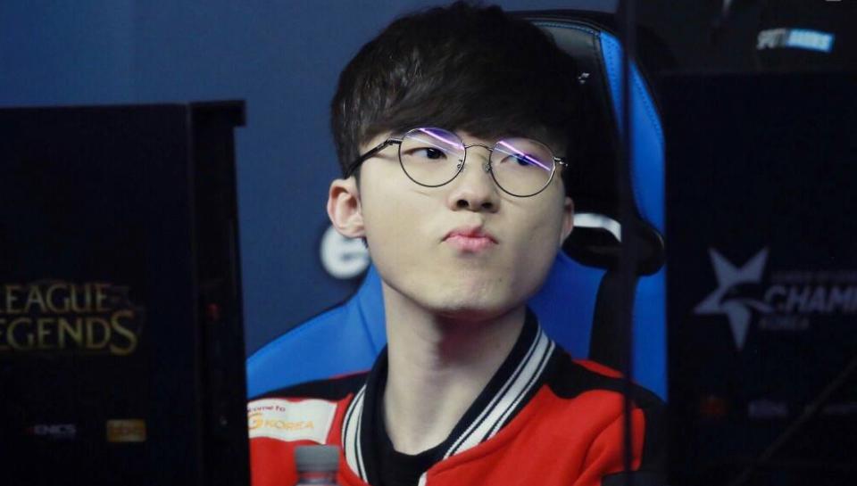 faker今年24岁吗,见证faker十年职业百炼成金