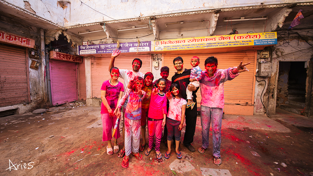 史上最疯狂的色彩盛宴洒红节即将到来！