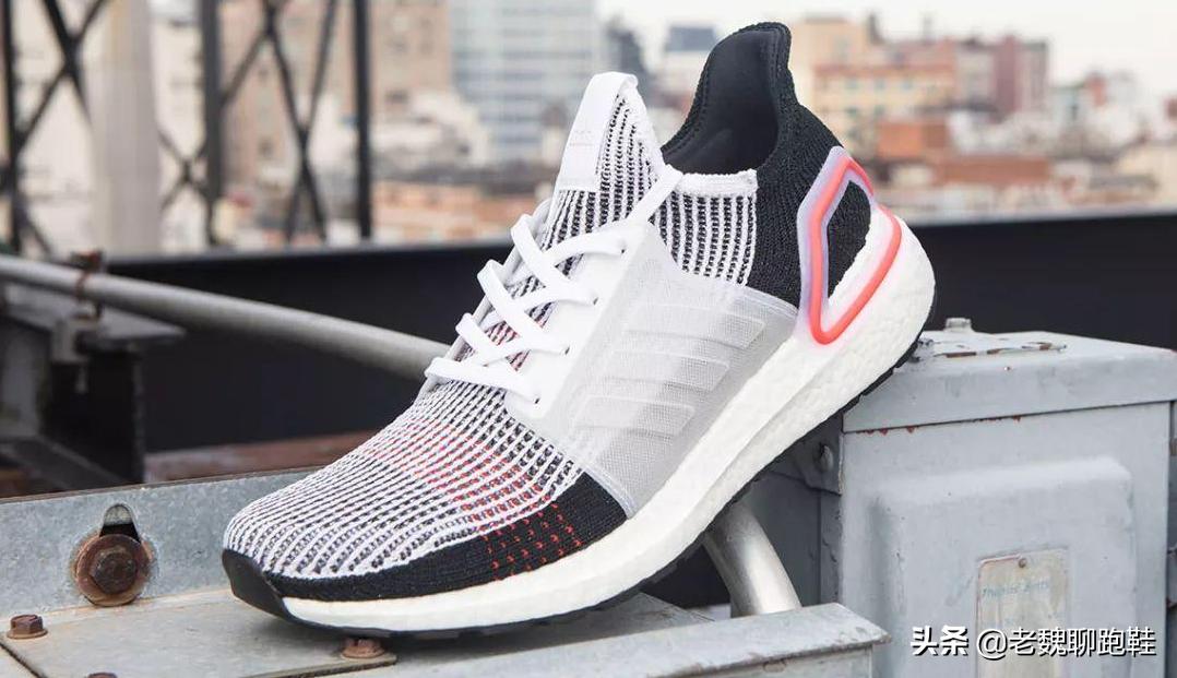 最新脚感极佳性价比高的跑鞋,boost性价比最高的跑鞋