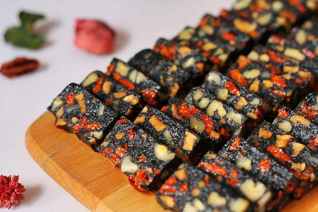 阿胶糕是滋补佳品吗,历史久远的阿胶糕