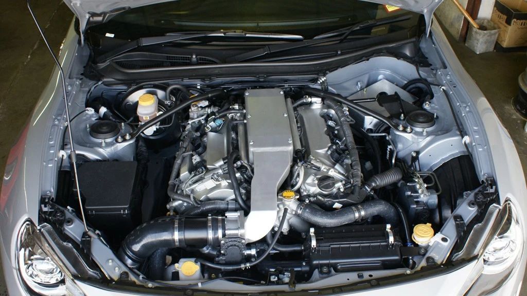 开了10年的丰田混动值得买吗,丰田混动保值还是纯燃油保值