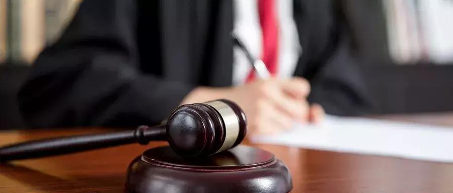 兼职会计承担责任吗,兼职会计要承担风险吗