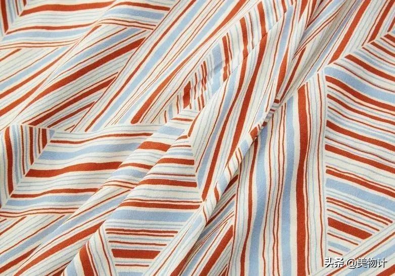 真丝,温润在女人身上的一丝情意