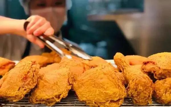 为什么德克士没有手枪腿配汉堡,为什么只有德克士有脆皮手枪腿