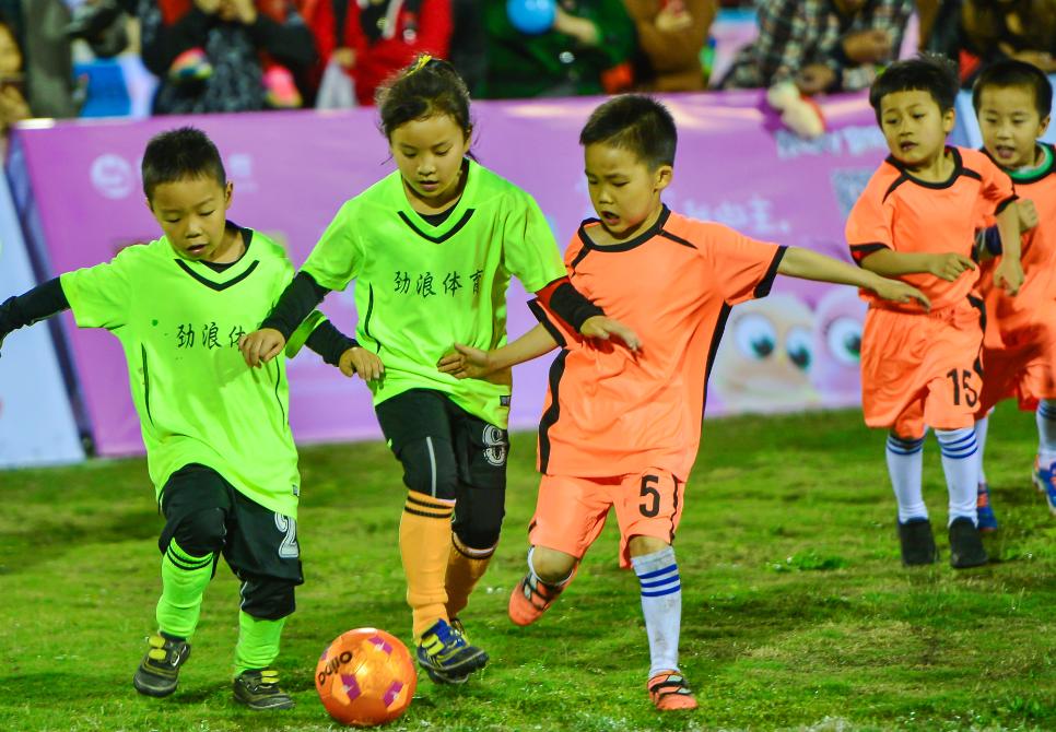 乐山市第三届足球联赛比赛,乐山市第二届青少年幼儿足球比赛