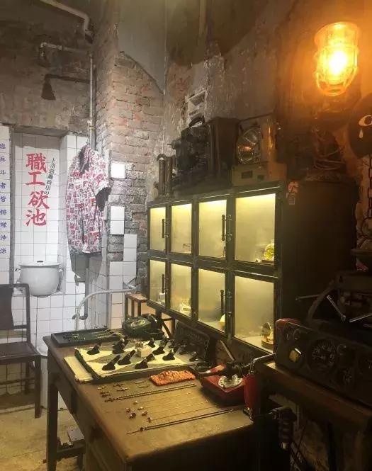 当你自以为穿得很潮去买手店 (时髦又小众魔都买手店逛街攻略)