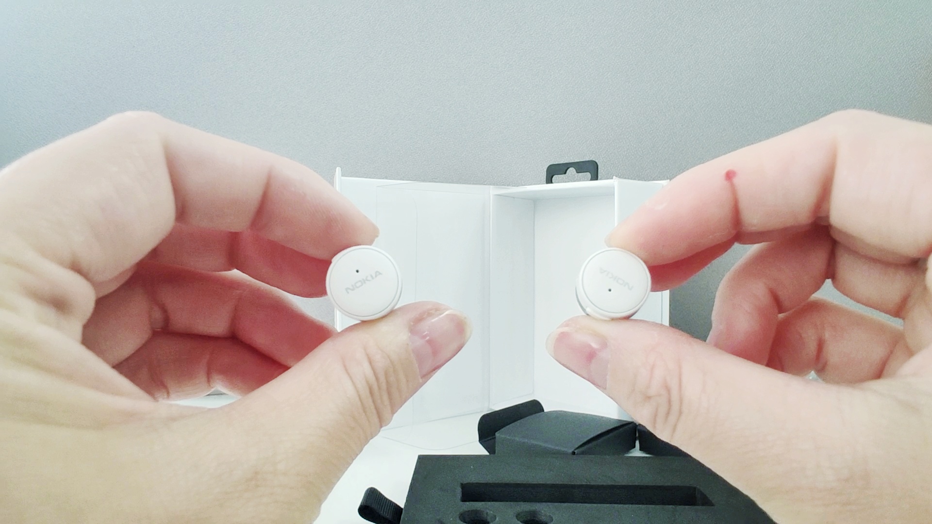 70小时续航宣告王者归来，诺基亚首款全无线耳机BH-705评测报告