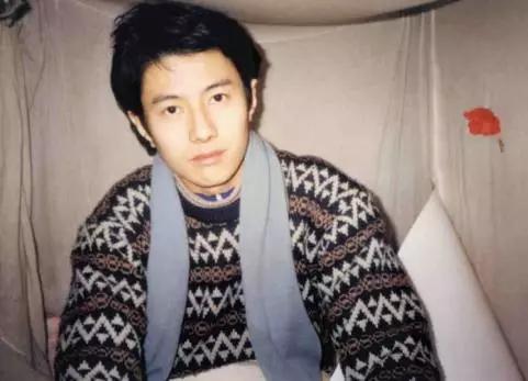 郑钧最出名的十首歌,郑钧十大名曲排行榜