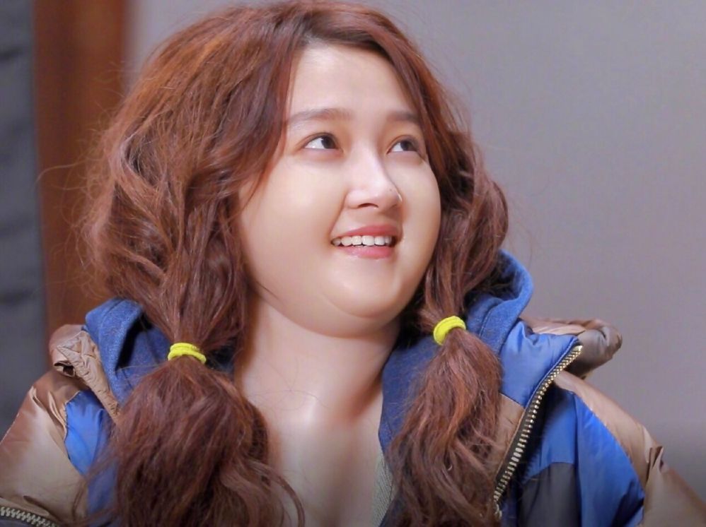 关晓彤从4岁到25岁的演戏变化,盘点关晓彤6到25岁颜值和演技变化