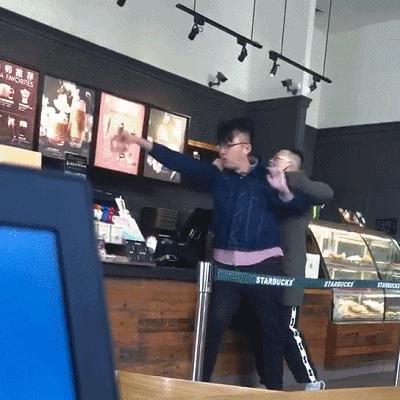 年度大戏《我为杯子狂》开演请主演们做好准备