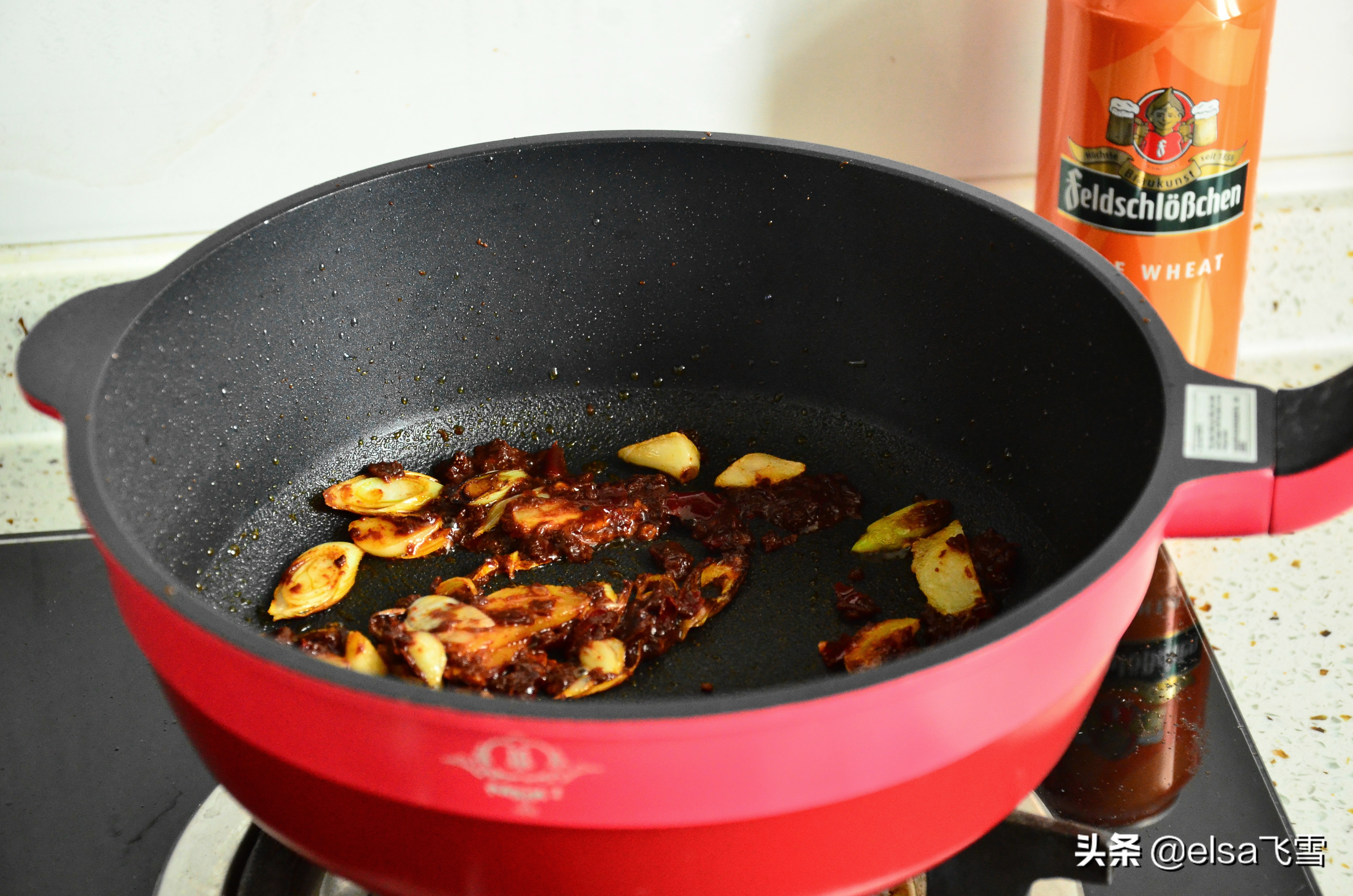 扇贝肉用蒜蓉辣椒炒还是豆瓣酱,炒扇贝的辣酱可以用郫县豆瓣酱