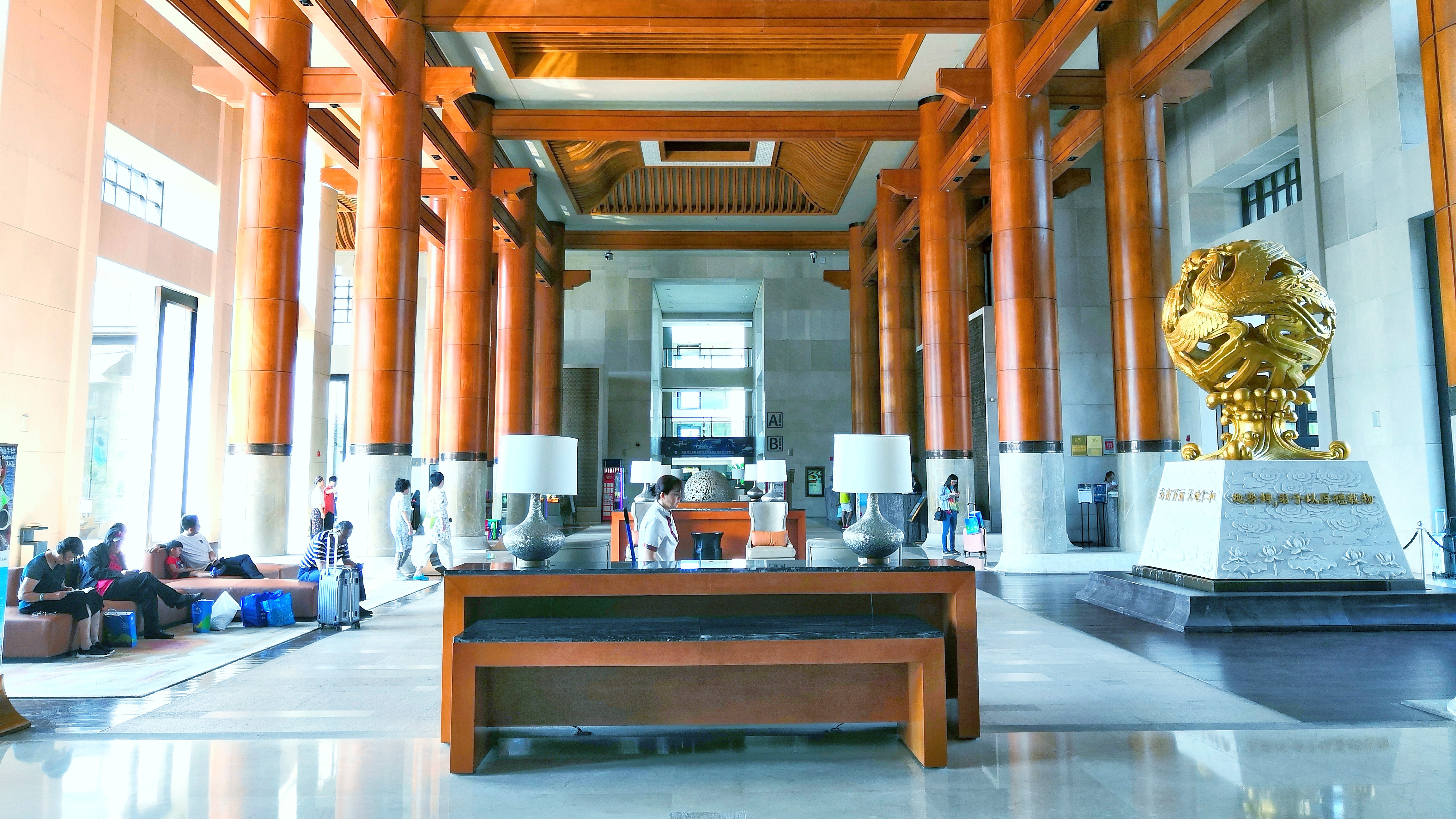 都是网红惹的祸，三亚万丽为何被称为最适合父母和宝宝住的酒店？