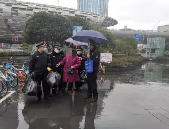 一次性医用口罩20个是真是假,24万只口罩虚假标注