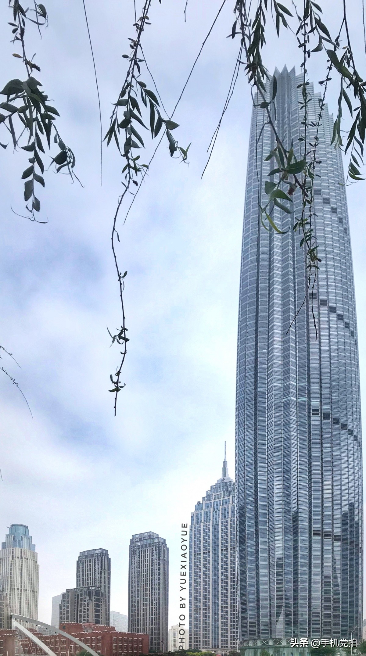 拯救废片模糊变清晰,ps校正畸变画面变形