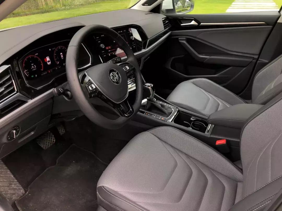 全新一代速腾280tsi自动豪华版,全新一代速腾280tsi自动超越版