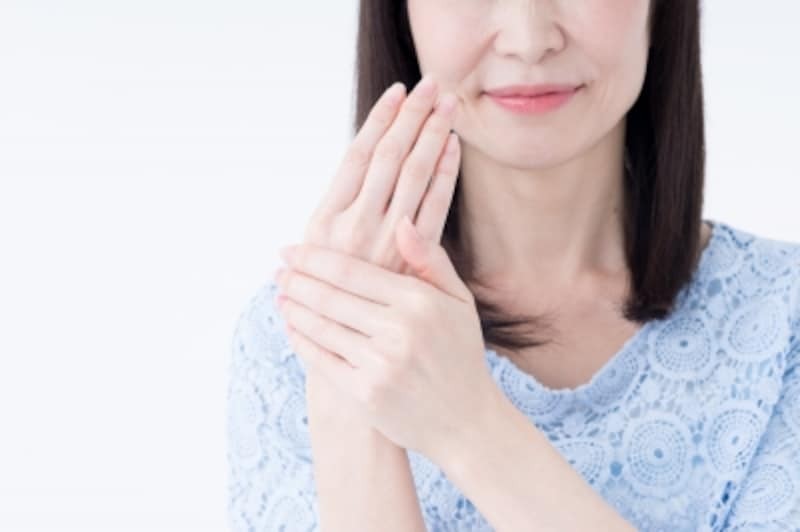 在变老的路上善待自己手势模板,在变老的路上好好保养一下自己