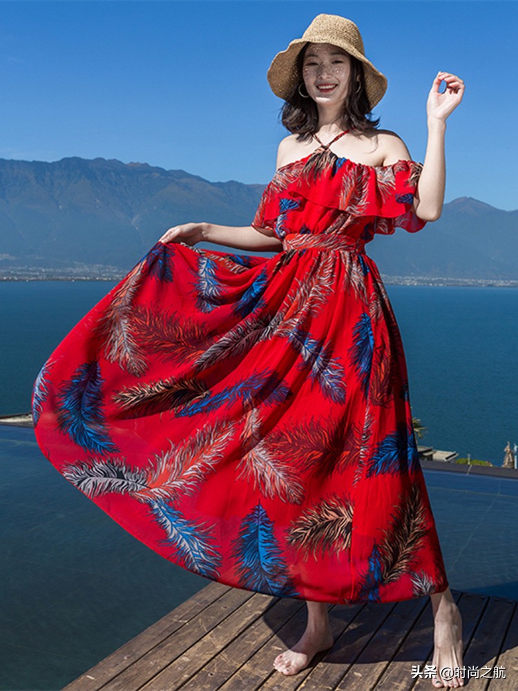 吊带沙滩连衣裙,夏日度假吊带连衣裙