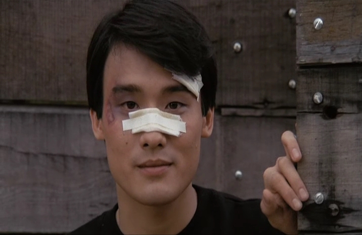 雪儿钟楚红精彩片段时间,雪儿为了救丈夫牺牲自己