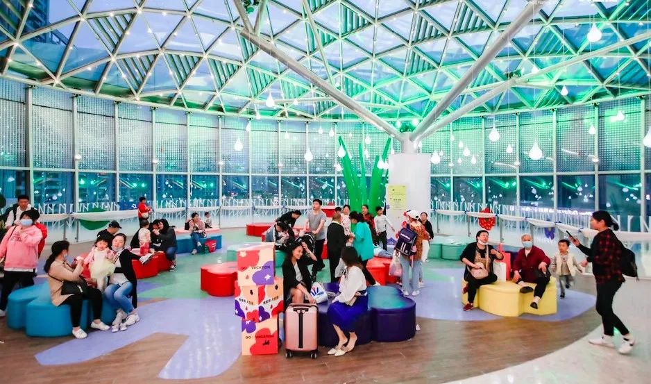 成都龙泉世茂广场营业时间,成都世茂广场什么完工