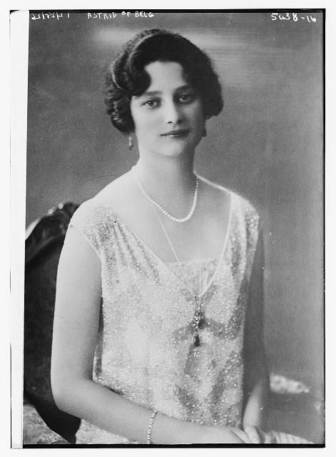 比利时王后阿斯特丽德,她善良美丽如白月光,却天妒红颜遭遇车祸