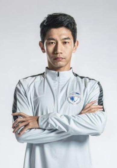 大连球员朱挺近况,大连足球朱挺一共进了多少球