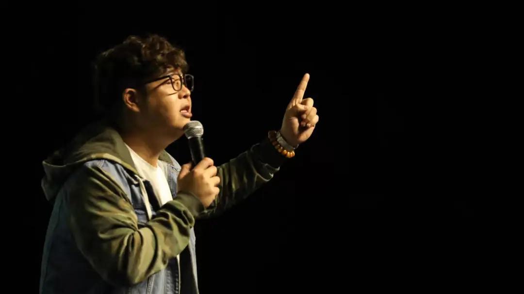 全年最低｜晋级装饰大牌主材专场，和大兵老师直播抢爆款！