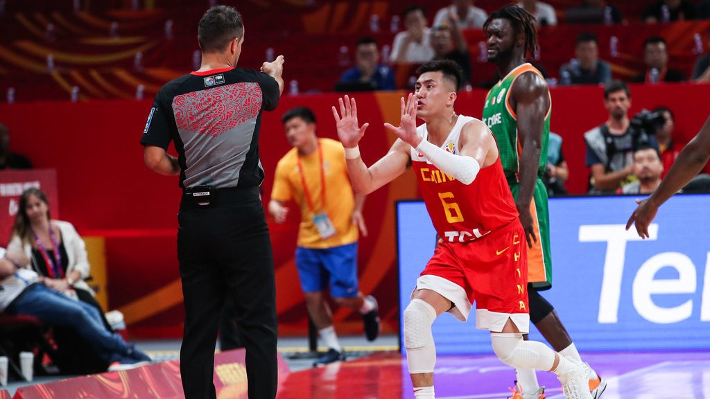 詹密和库密互喷为什么,詹密与库密哪边人多