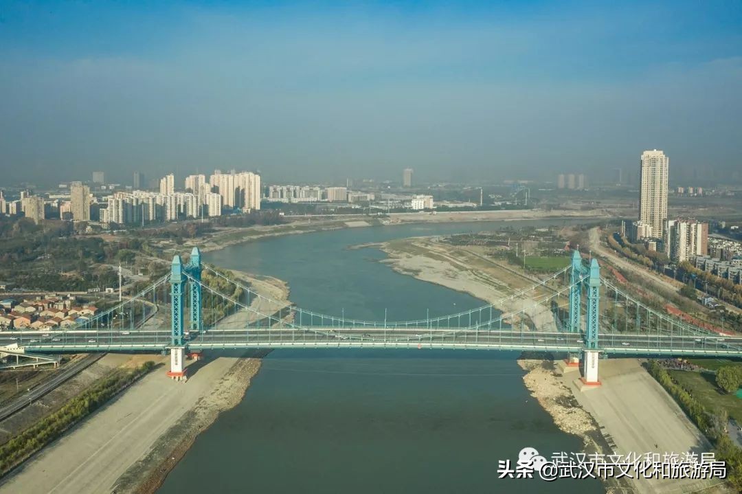 武汉长江二桥江滩公园,武汉杨泗港长江大桥篮球公园