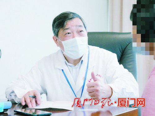 复旦中山厦门医院周平红名医工作室带来顶尖内镜微创技术，以最小创伤为患者解难题