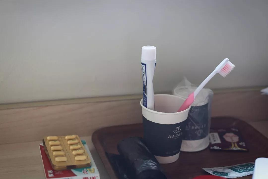 特别报道|在上海等待日出:一个武汉姑娘的隔离日记